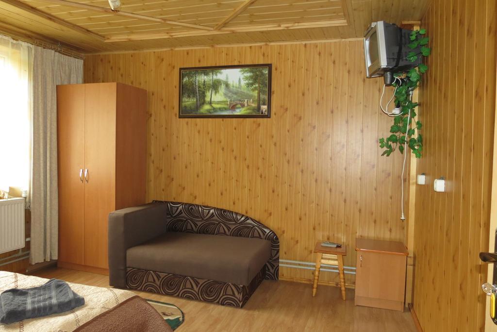 Bilyy Kamin Guest House Tatariv Eksteriør billede
