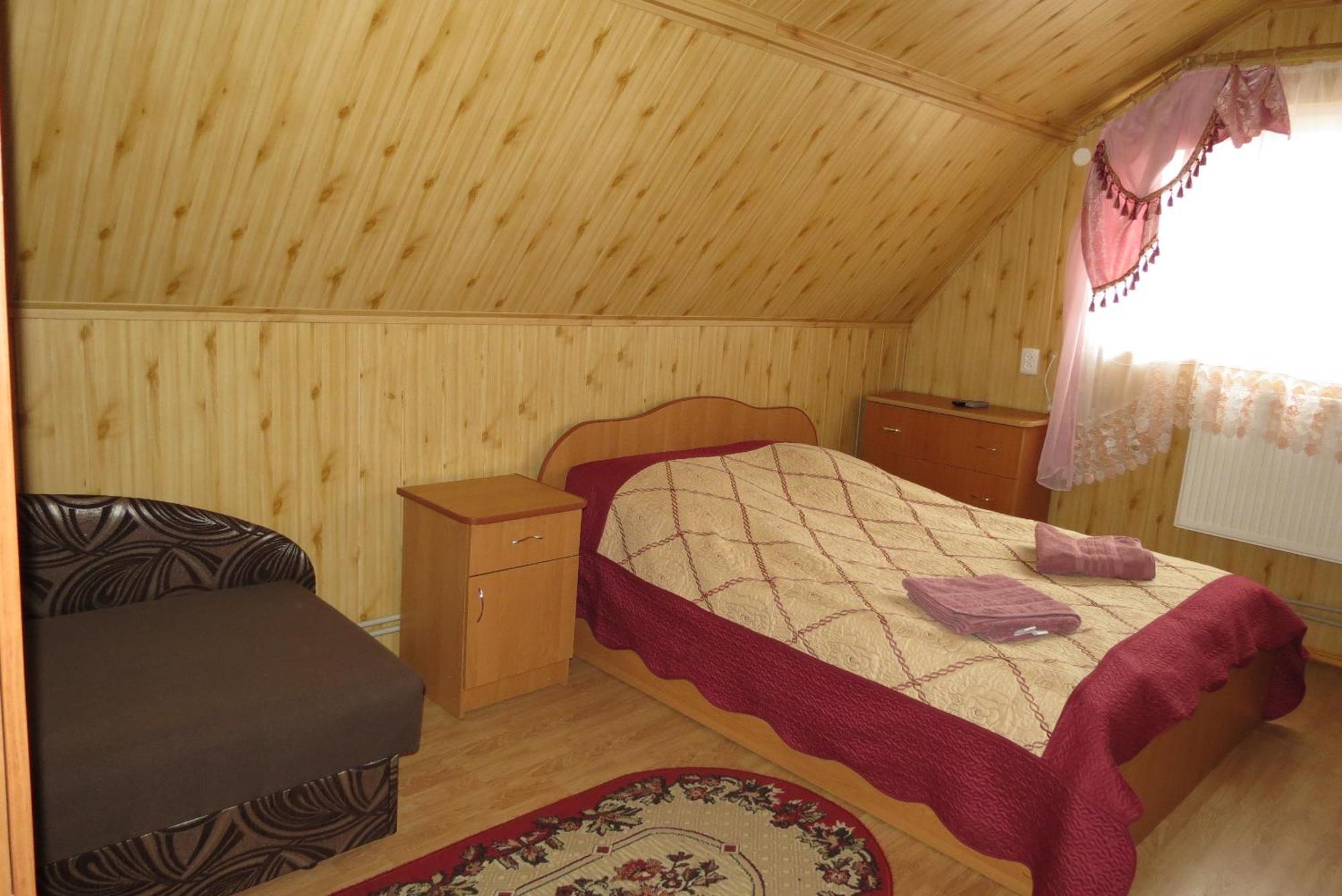 Bilyy Kamin Guest House Tatariv Værelse billede