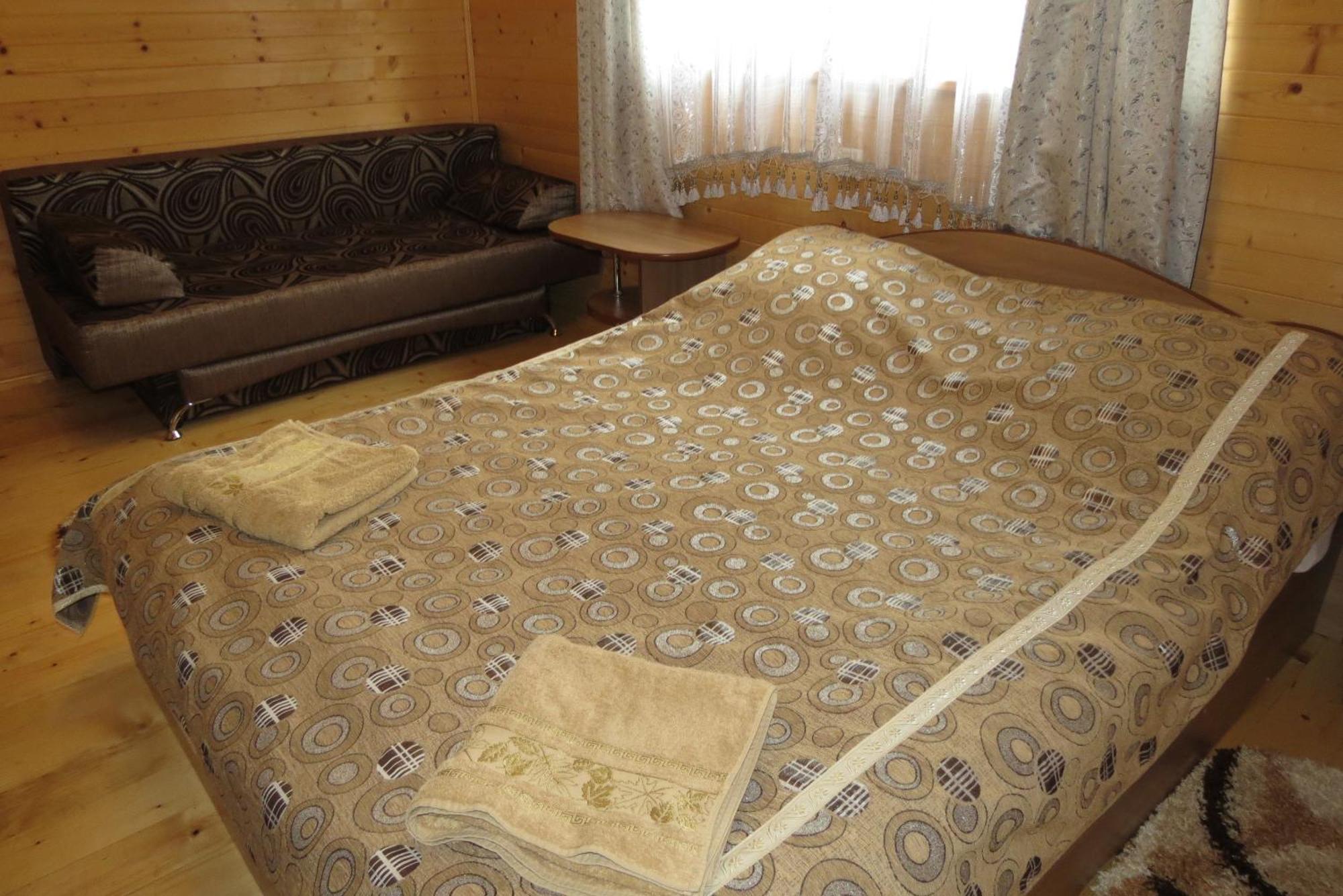 Bilyy Kamin Guest House Tatariv Værelse billede