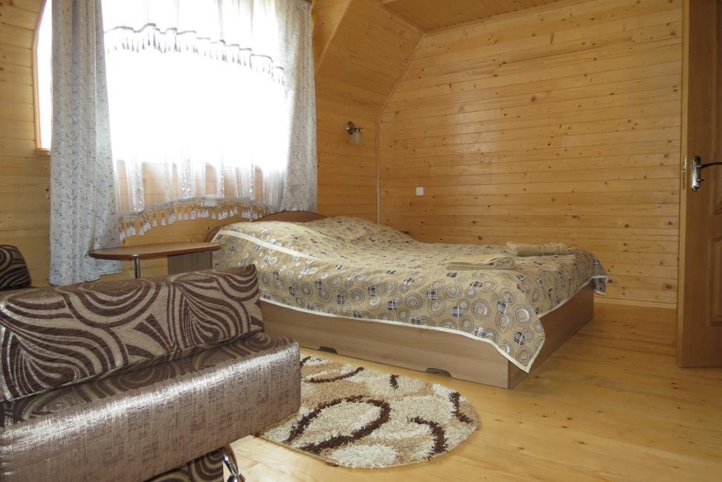 Bilyy Kamin Guest House Tatariv Eksteriør billede