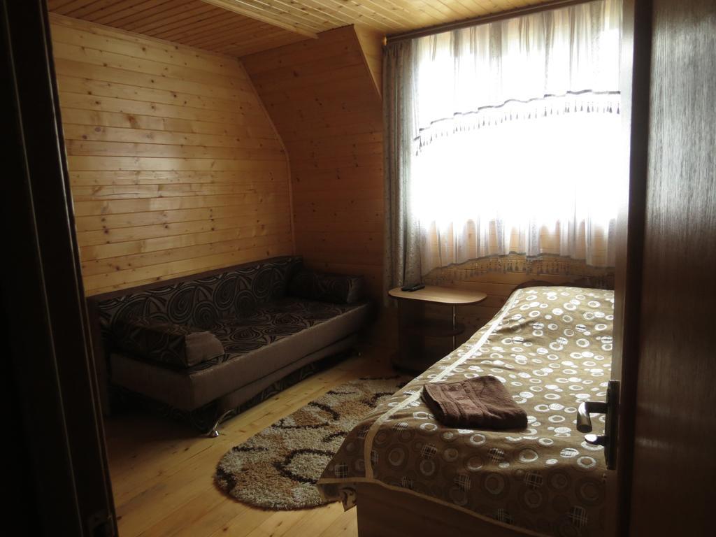 Bilyy Kamin Guest House Tatariv Eksteriør billede